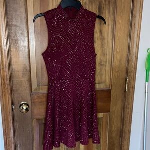 Elegant Burgundy Sleeveless Dress